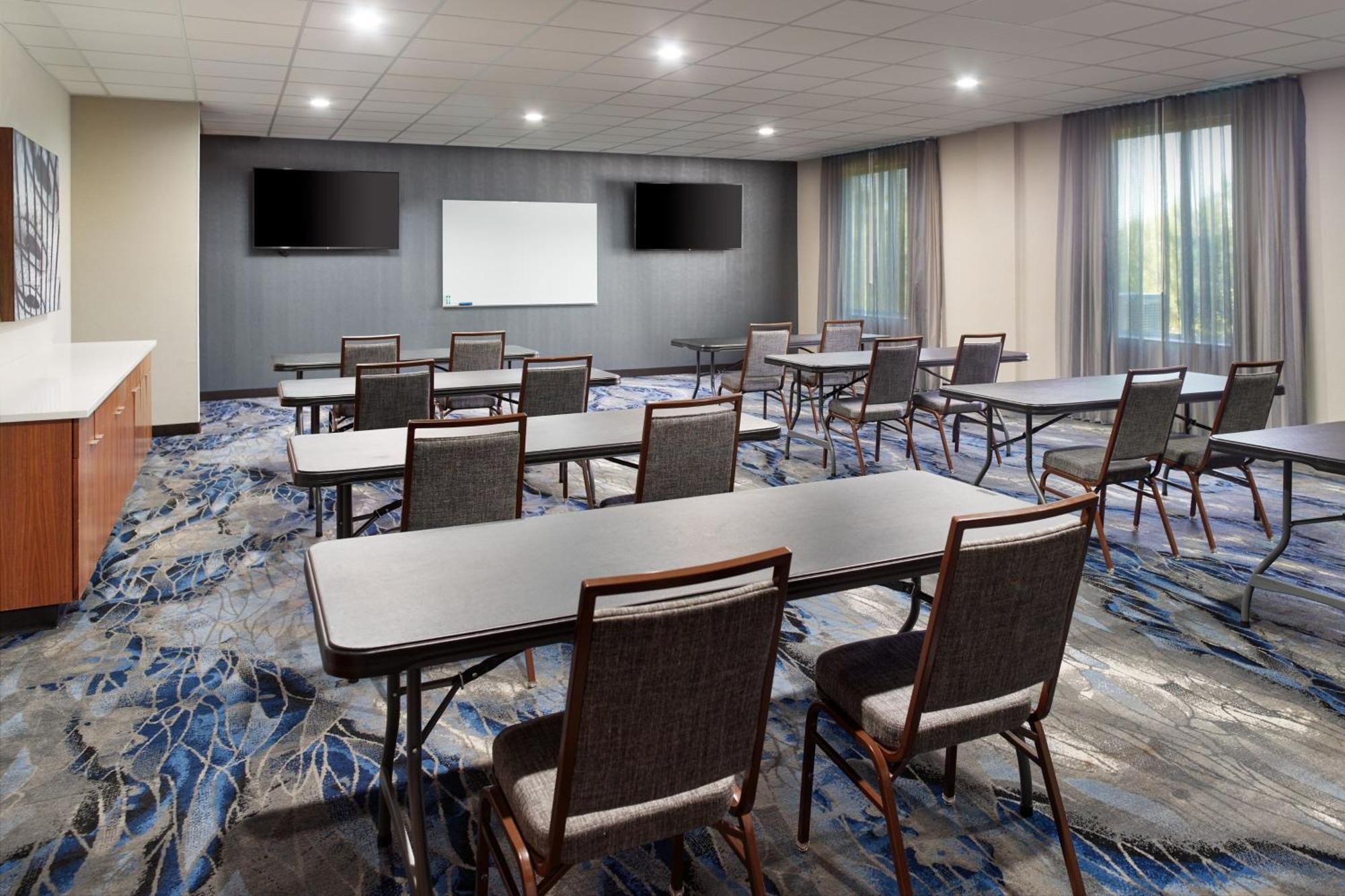 Fairfield Inn & Suites Locust Grove I-75 South Ngoại thất bức ảnh